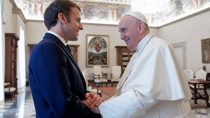 Francisco recibió a Macron
