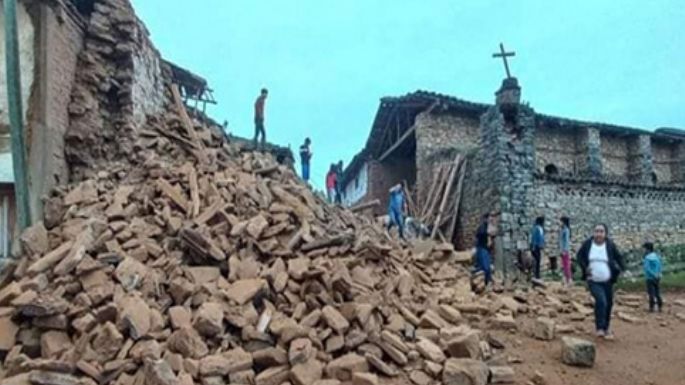 Fuerte sismo hizo temblar la mitad de Perú