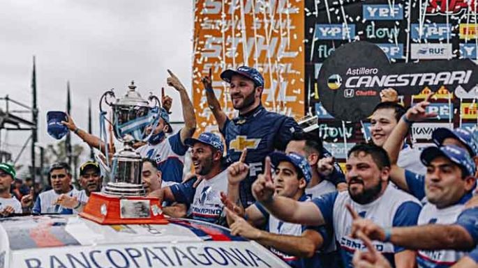 Canapino se coronó campeón