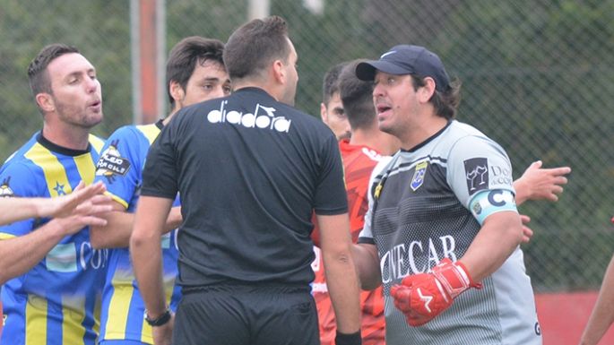 Esta noche se sigue en Tío Pujio y hubo cónclave de presidentes