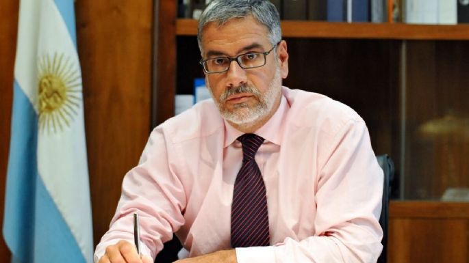 Feletti aseguró que “todos los medicamentos” retrotraerán y congelarán precios