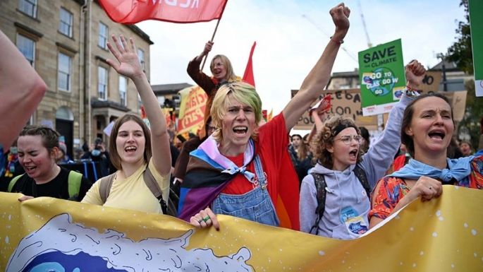 La juventud sale a las calles de Glasgow contra el cambio climático ante el "fracaso" de la COP26