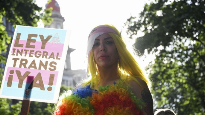Miles de personas participaron de la  Marcha del Orgullo LGBTIQ+
