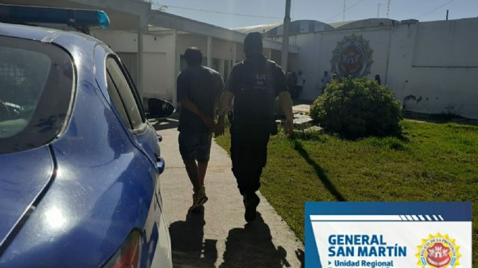 Amenazó de muerte a la actual pareja de su madre