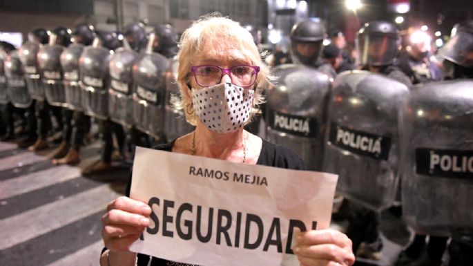 Gases lacrimógenos e incidentes con la Policía en una marcha por la inseguridad