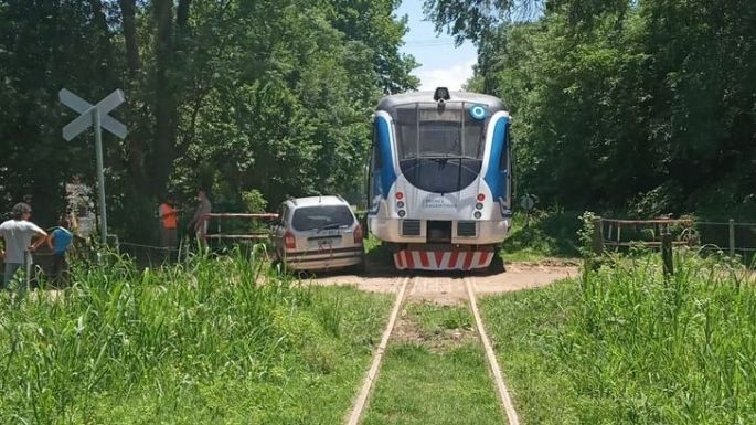 El Tren de las Sierras chocó contra un vehículo en Punilla