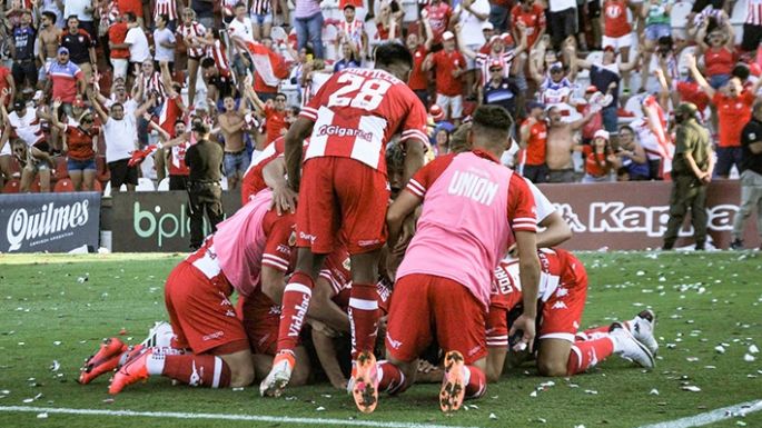 Unión goleó y jugará la Sudamericana