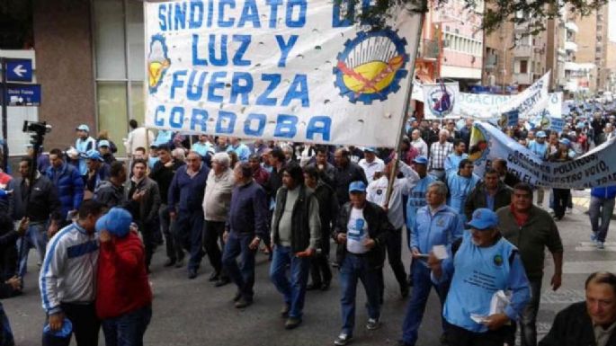 Luz y Fuerza se moviliza