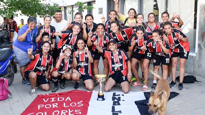 Siguen los festejos de un domingo histórico y triunfal para las villanovenses