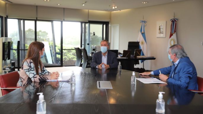 Schiaretti anunció un bono navideño a beneficiarios de la Tarjeta Social