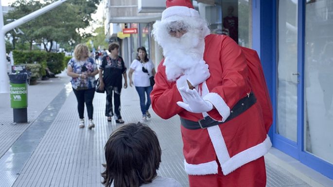 Papá Noel sigue buscando corazones solidarios que ayuden con su campaña