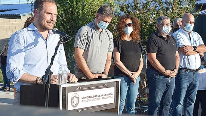 Acordaron obras para crear un “nuevo barrio”