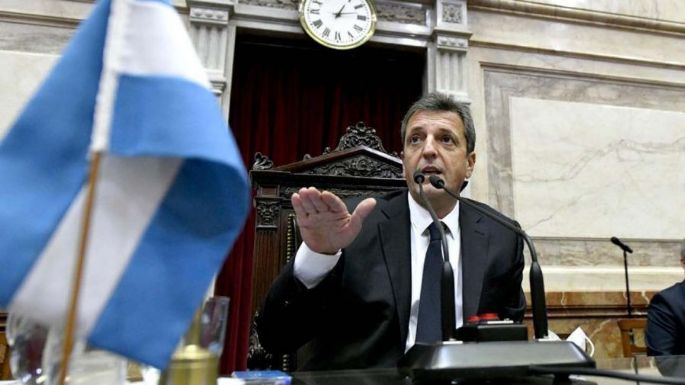 Massa advirtió que las provincias perderán 180 mil millones de pesos por la caída del Presupuesto