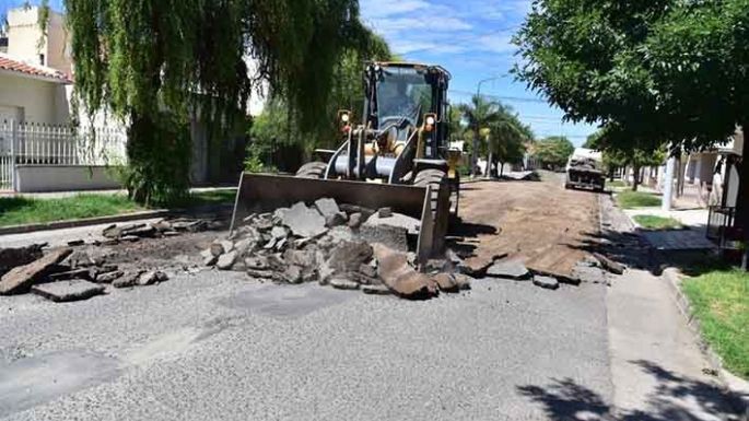 Por obra de repavimentación, cortan un tramo de calle Santa Fe