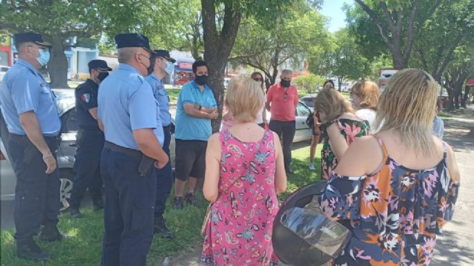 Armaron un grupo de WhatsApp entre la Policía y vecinos del barrio Centro Sur