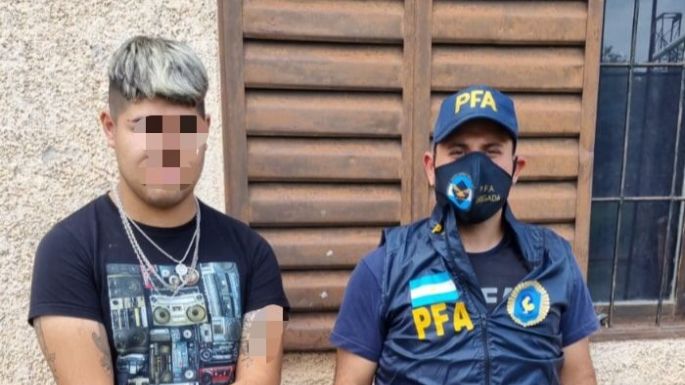 Engañaba a las personas para obtener sus datos personales y sacar préstamos a su nombre
