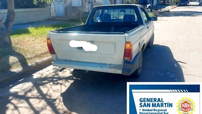 Una menor con graves lesiones al chocar una moto y una camioneta