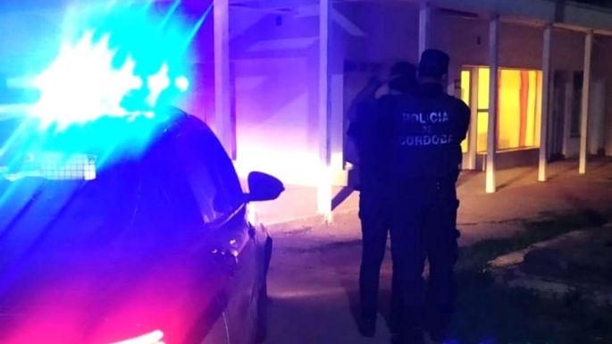 Un detenido por violar la orden de restricción que mantiene con su expareja