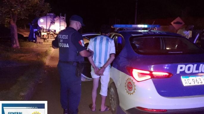 Chocó ebrio con su camión contra un poste y dejó a cientos de personas sin luz
