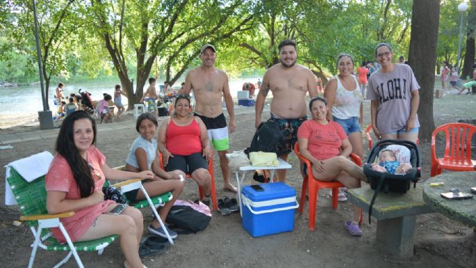 Los villamarienses coparon la costanera