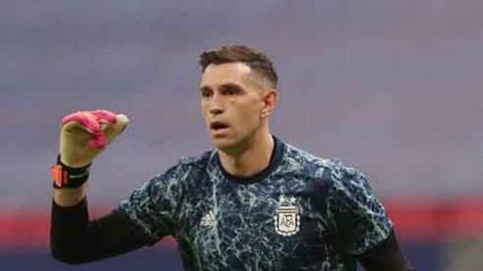 ¿Dibu al Manchester?