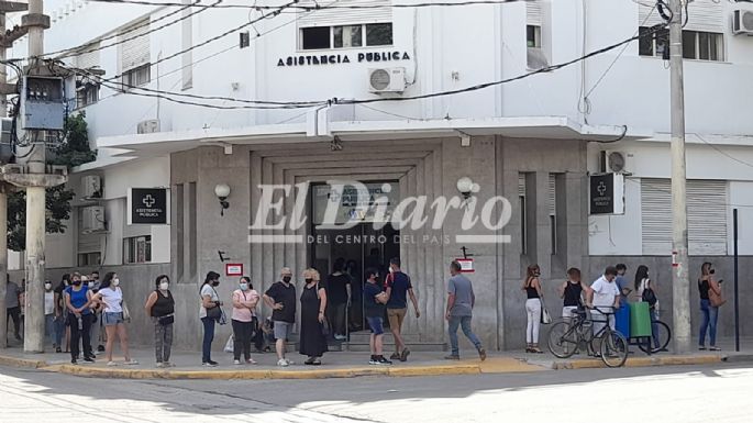 Largas colas en la Asistencia para vacunarse