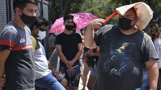 Más de 35 grados y alertas por el calor en Córdoba