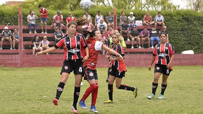 Las Leonas dieron el primer rugido