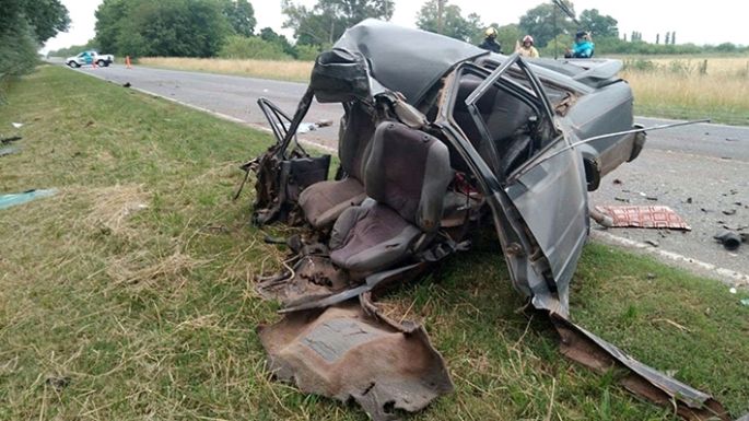 Un muerto, tres heridos graves y más de 50 pasajeros lesionados