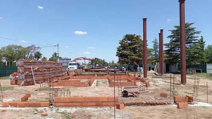 Avanza el parador para el transporte público