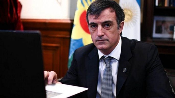 Esteban Bullrich renunció a su banca en el Senado