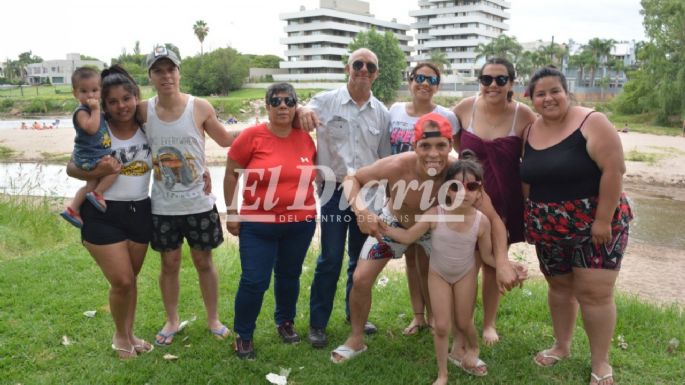 Los villamarienses coparon el río este feriado