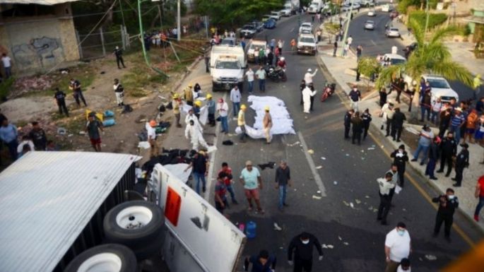 Casi medio centenar de migrantes muertos en un accidente vial en México