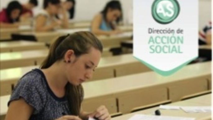 Inscriben para becas universitarias