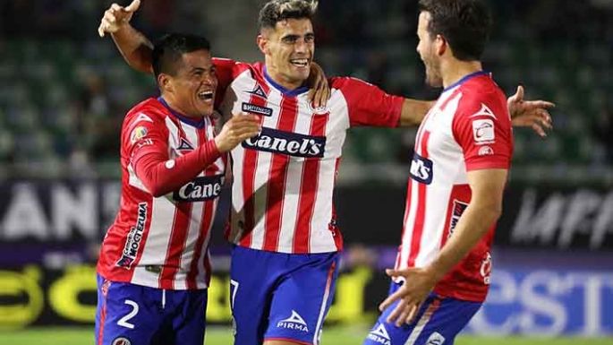 Gol de Germán Berterame en la victoria de San Luis