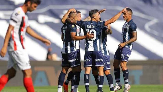 Talleres empezó con una sonrisa