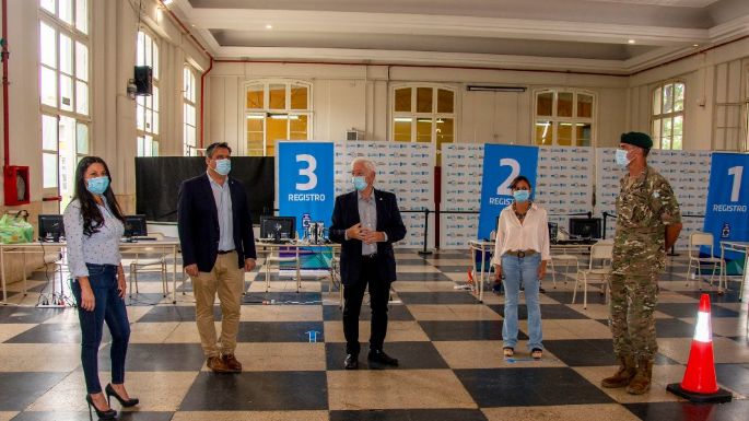 El Comedor Universitario comenzó a funcionar como centro de vacunación