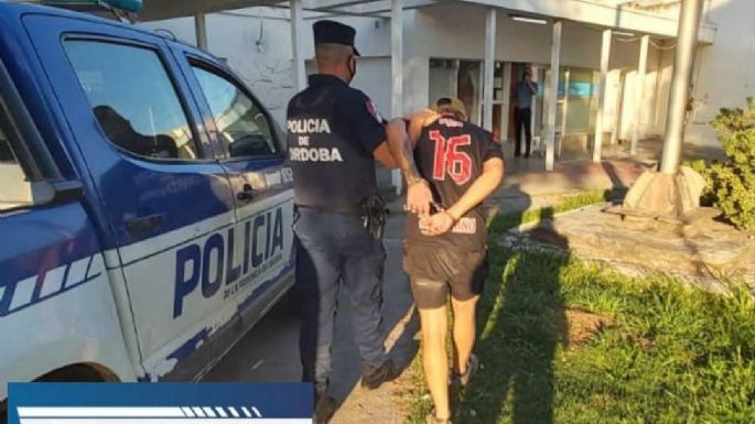 Disparos a un auto ocasionaron una discusión y golpes con un palo