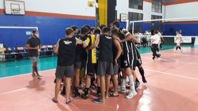[Vídeo] Rivadavia le ganó a Ausonia y se clasificó para la siguiente ronda