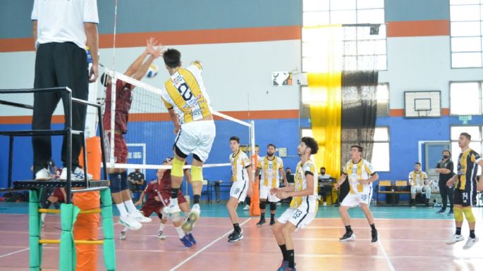 Rivadavia no pudo sostener la ventaja y cayó en tie-break ante River