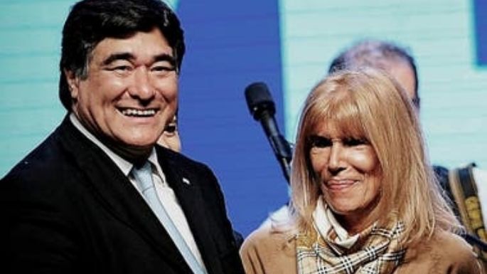Polémica por Zannini vacunado como "personal de salud"