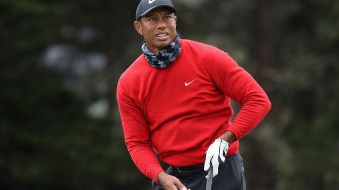 Tiger Woods hospitalizado tras un accidente con su auto en Los Angeles