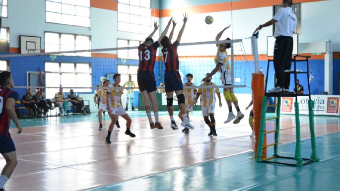 Trinitarios ganó y avanzó a cuartos, RIVADAVIA no pudo con San Lorenzo