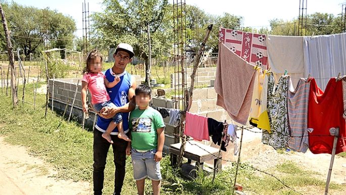 Avanza la construcción de casas en el asentamiento de Las Acacias