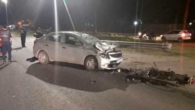 Murió una mujer en Río Cuarto y tres motociclistas heridos en Villa María
