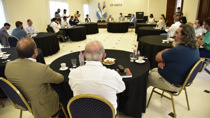 Reunión del municipio con Ciencia y Tecnología e Industria de Córdoba