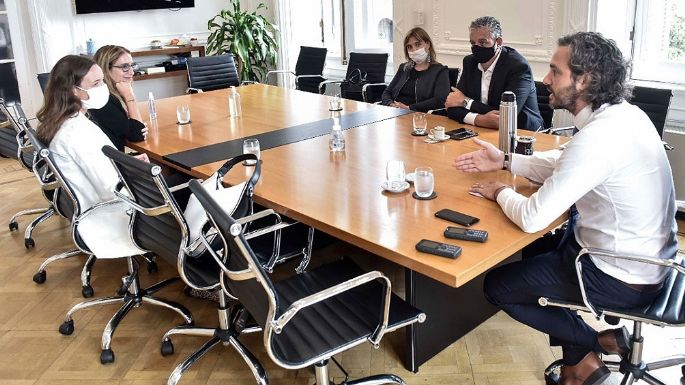 Reunión del Gobierno y Amnistía Internacional
