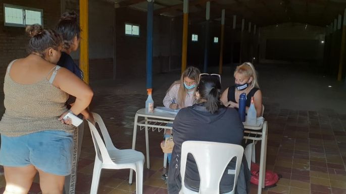 Sanabria: se inscribieron para recibir los kits escolares