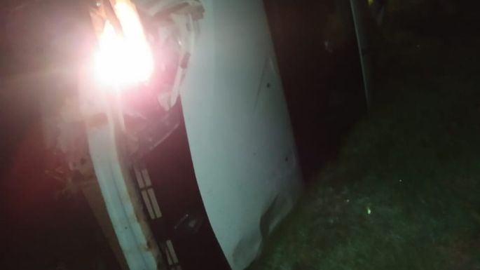 Un auto volcó cerca de El Arañado y sus ocupantes resultaron ilesos