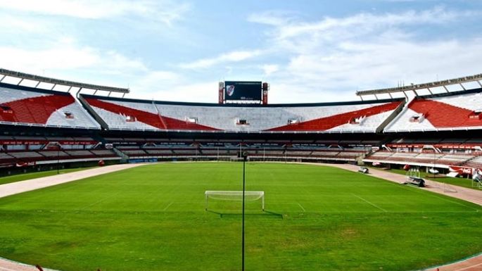 Solicitó a las provincias autorizar el ingreso de socios y abonados